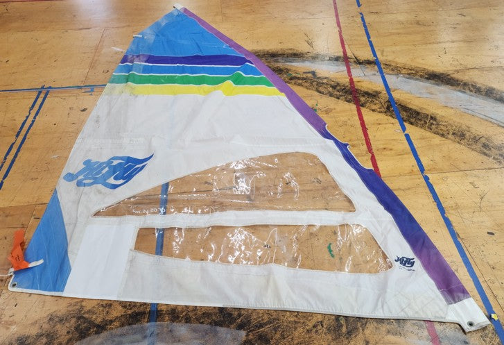 Windsurf Sail - Neil Pryde - $72.00 - (Sku=0001, LU=14.5', LE=12.5', FT=7.83', LP=7.33')