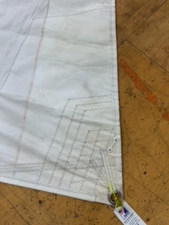 Main - UK Sail Makers - $600.00 - (Sku=0015, LU=40.34', LE=42.66', FT=13,5', LP=13.55')