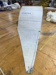 Main - UK Sail Makers - $600.00 - (Sku=0015, LU=40.34', LE=42.66', FT=13,5', LP=13.55')