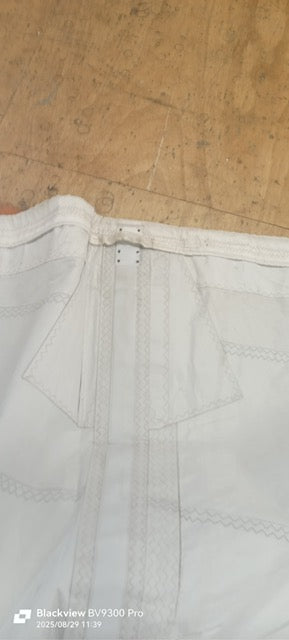 Main - North Sails - $2,500.00 - (Sku=0042, LU=57.0', LE=58.1', FT=17.55', LP=')