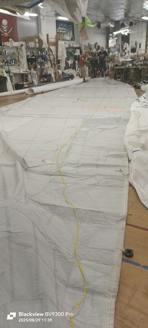 Main - North Sails - $2,500.00 - (Sku=0042, LU=57.0', LE=58.1', FT=17.55', LP=')