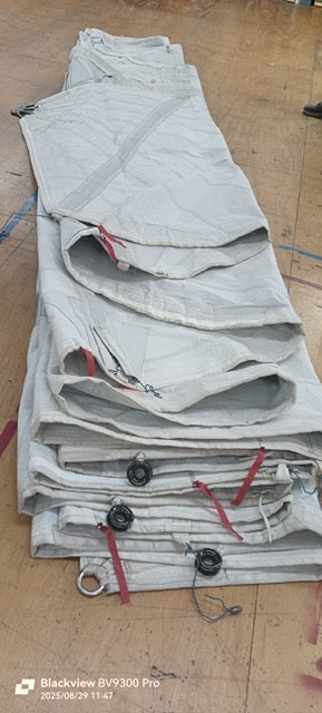 Main - North Sails - $100.00 - (Sku=0042, LU=57.0', LE=58.1', FT=17.55', LP=')