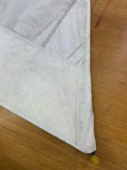 Genoa - Mack Sails - $100.00 - (Sku=0059, LU=32.33', LE=28.4', FT=17.6', LP=15.25')