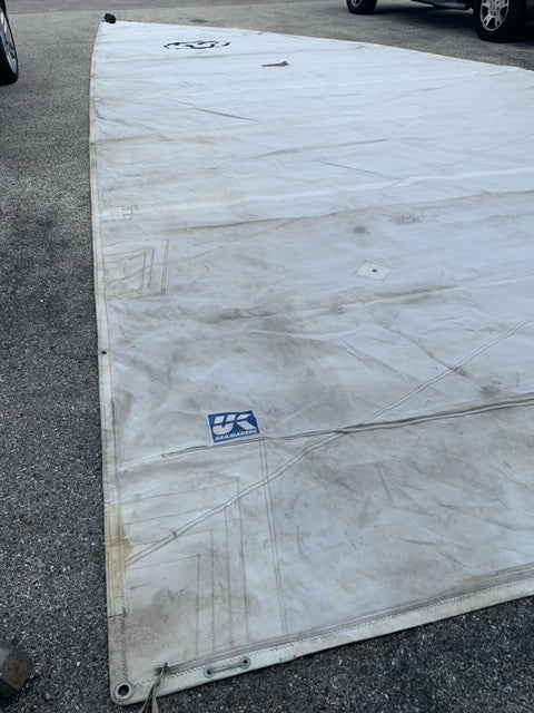 Main - UK Sail Makers - $600.00 - (Sku=0065, LU=34.0', LE=37.6', FT=17.2', LP=')