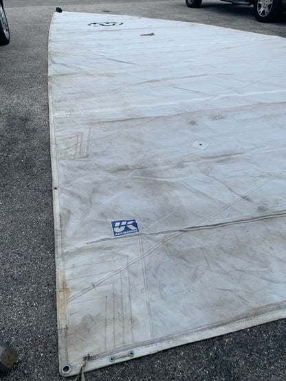 Main - UK Sail Makers - $600.00 - (Sku=0065, LU=34.0', LE=37.6', FT=17.2', LP=')