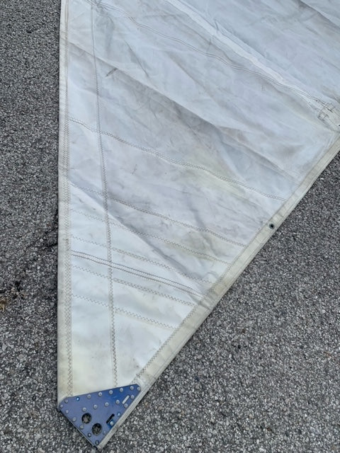 Main - UK Sail Makers - $600.00 - (Sku=0065, LU=34.0', LE=37.6', FT=17.2', LP=')